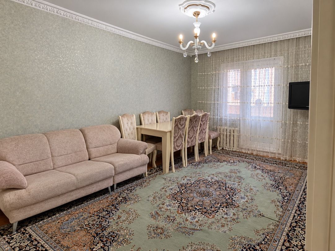 Satılır 5 otaqlı köhnə tikili 110 m² — Mənzil, Bakı (2)