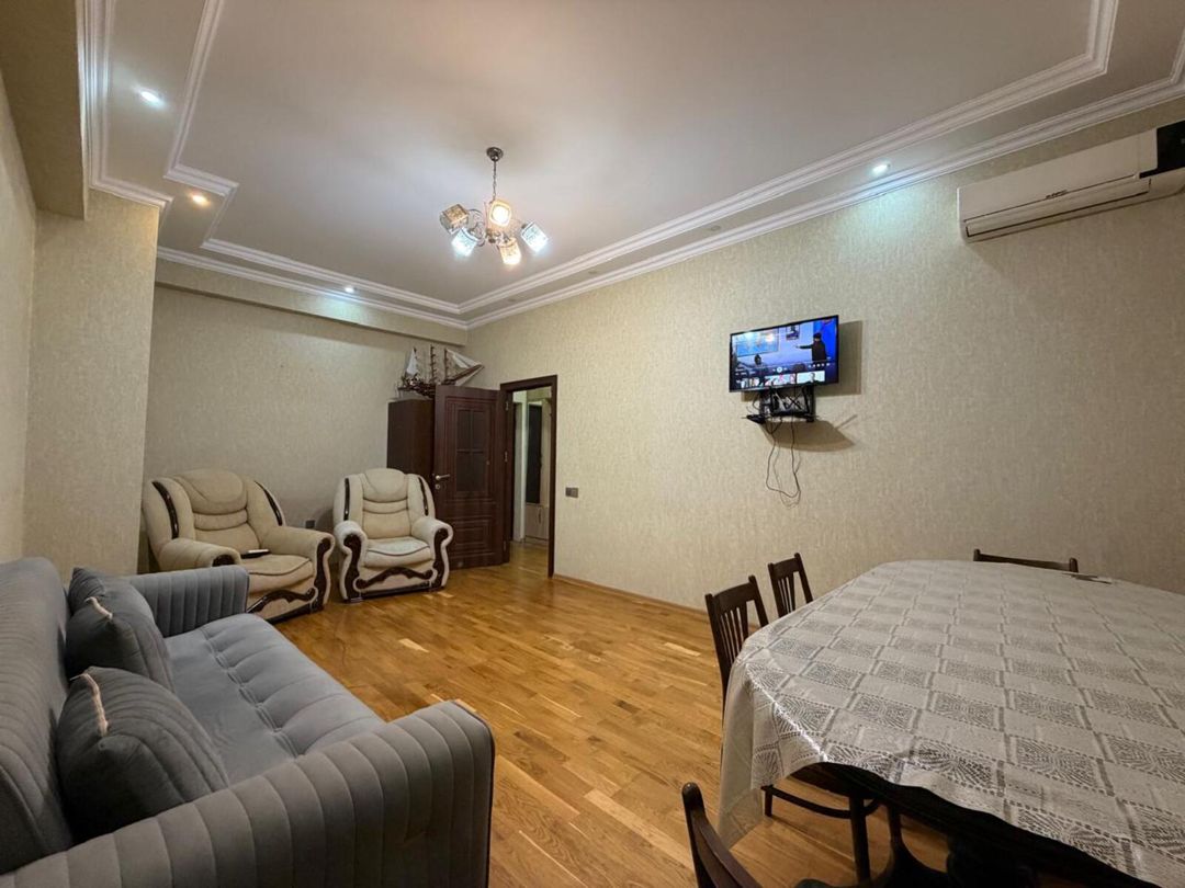 İcarəyə verilir 1 otaqlı yeni tikili 46 m² — Mənzil, Bakı (2)
