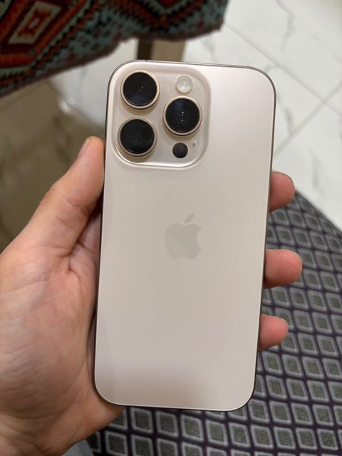 Apple iPhone 16 Pro Desert Titanium 256GB/8GB — Bakı