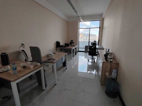 İcarəyə verilir 2 otaqlı ofis 38 m² — Bakı