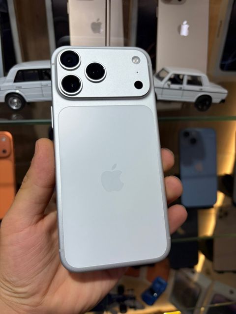 Apple iPhone 17 Pro Max Silver 256GB/12GB — Bakı