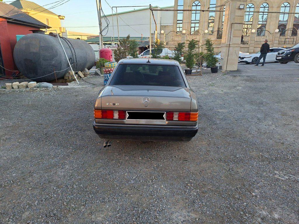 Mercedes 190, 2.0 L, 1990 il, 382 000 km — Avtomobillər, Bakı (4)