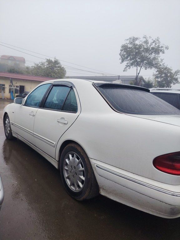 Mercedes E 270, 2.7 L, 1999 il, 946 234 km — Avtomobillər, Bakı (4)