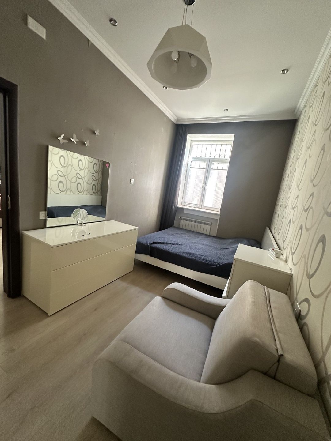 İcarəyə verilir 2 otaqlı köhnə tikili 49 m² — Mənzil, Bakı