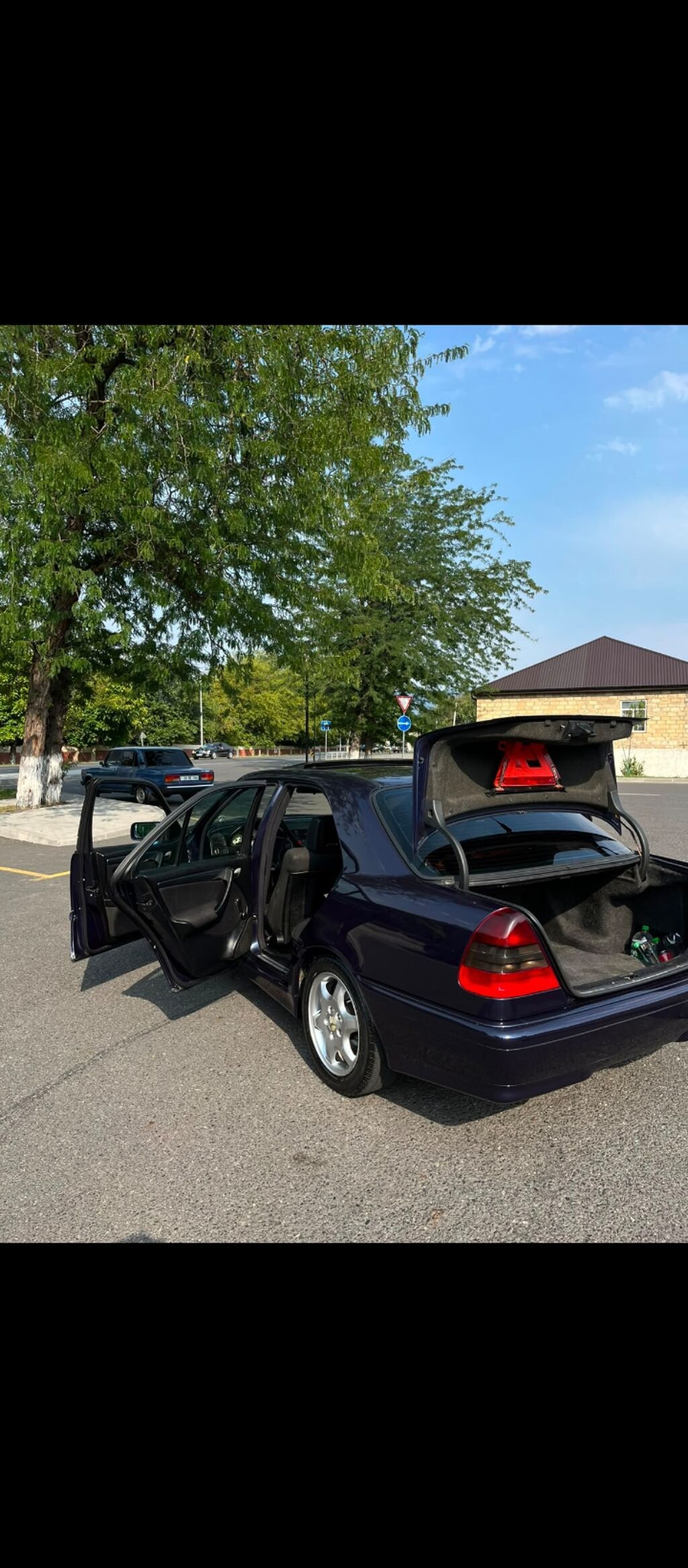 Mercedes-Benz C-Class: 2.4 l Sedan — Avtomobillər, Zaqatala (9)