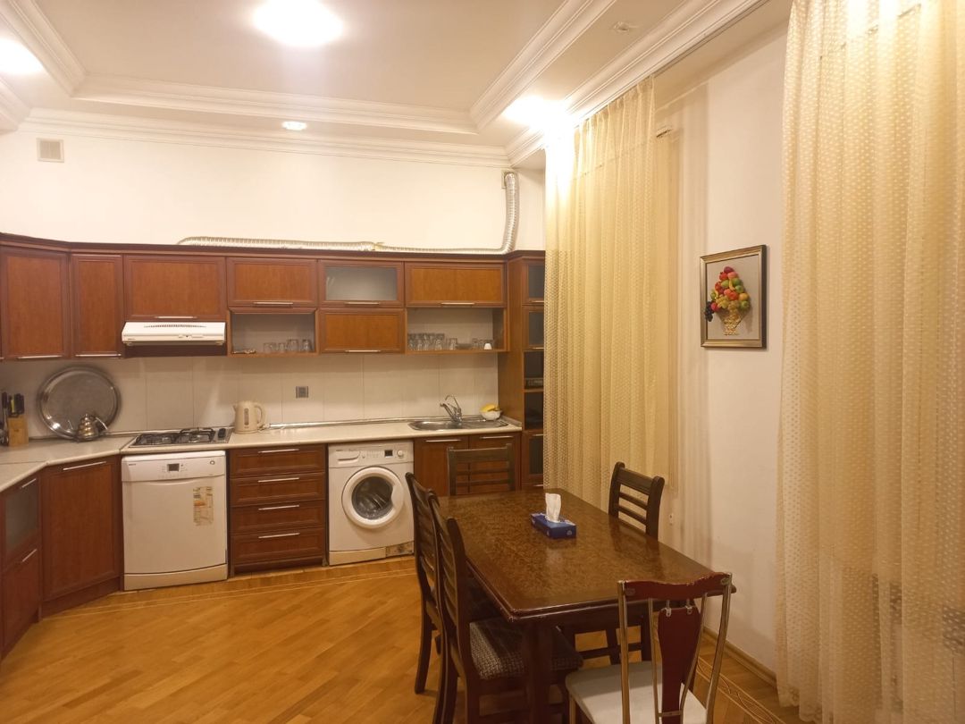 İcarəyə verilir 6 otaqlı həyət evi/bağ evi 500 m² — Ev, villa, Bakı (5)