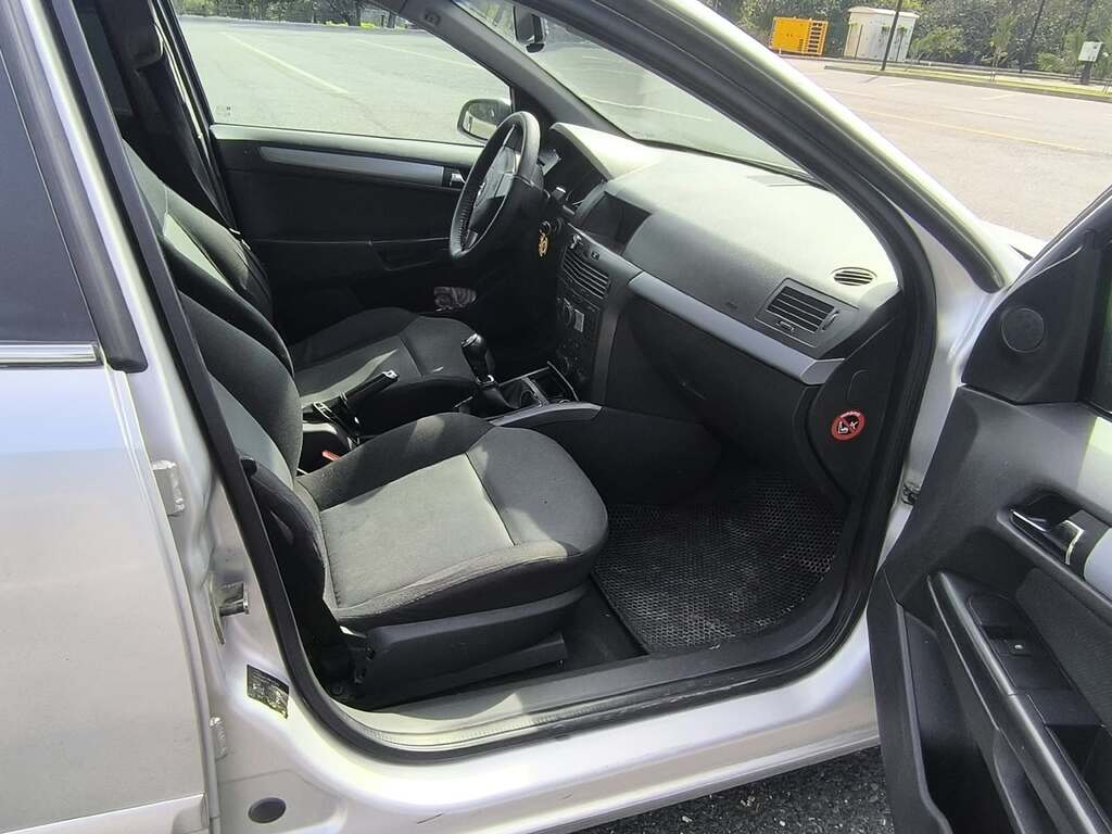 Opel Astra, 1.3 L, 2005 il, 270 000 km 77-NC-935 — Avtomobillər, Qax (5)