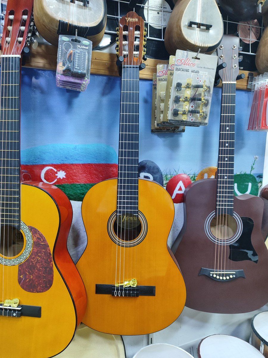 Akustik gitara — Musiqiə alətləri, Bakı (5)