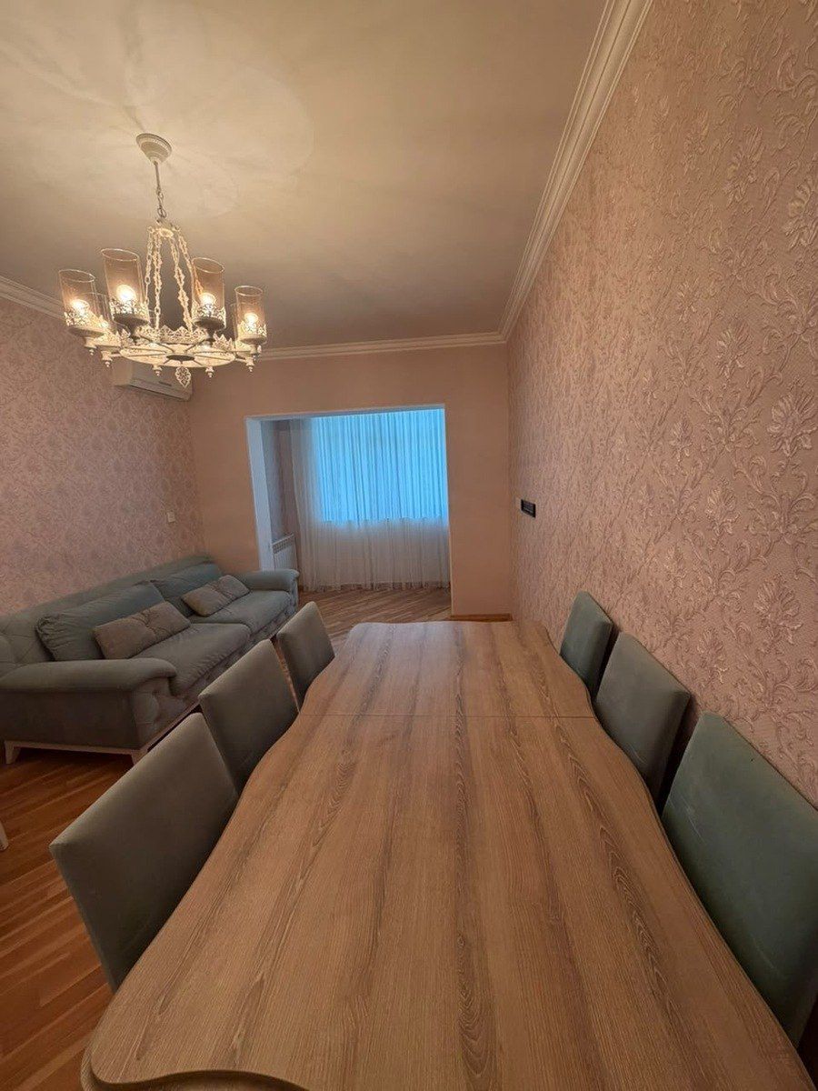 Satılır 3 otaqlı köhnə tikili 85 m² — Mənzil, Bakı (2)