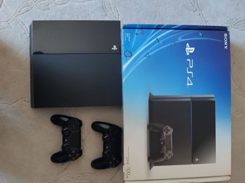 PlayStation 4 (Jet Black) – 500 GB (CUH-1106A B01) Satılır Sony — Ilgar