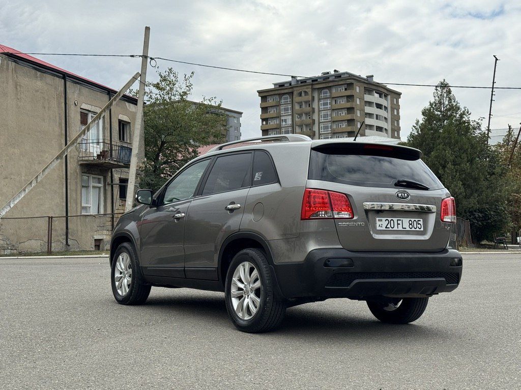 Kia Sorento, 2.0 L, 2011 il, 207 000 km 20-FL-805 — Avtomobillər, Gəncə (7)
