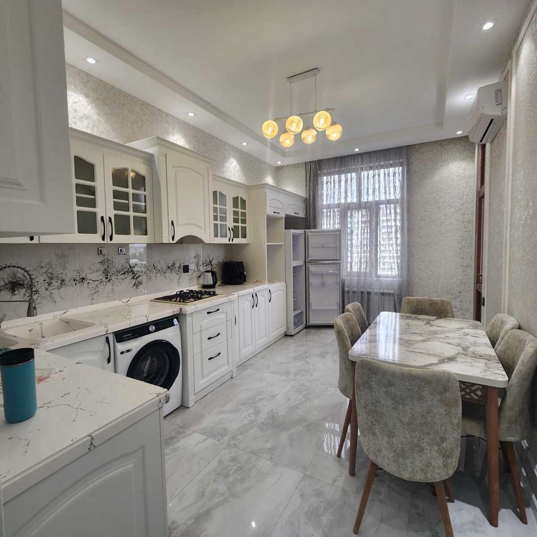 İcarəyə verilir 2 otaqlı yeni tikili 95 m² — Mənzil, Bakı (7)