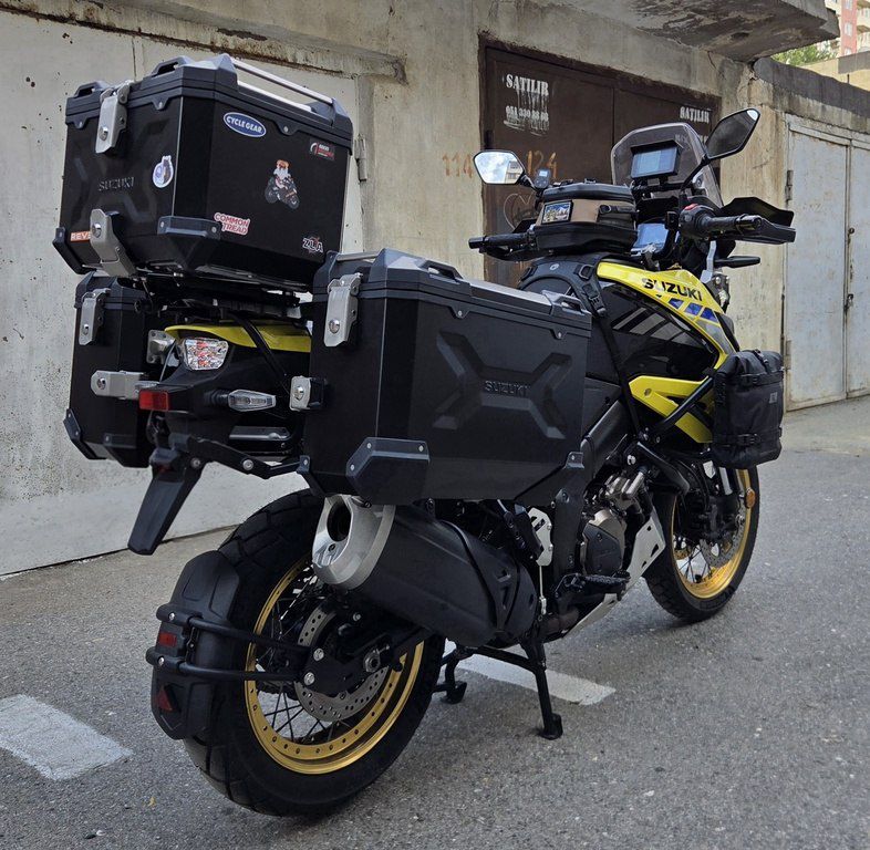 Suzuki V-Strom 1000, 1000 sm3, 2021 il, 27 400 km — Motosikletlər, Bakı (4)