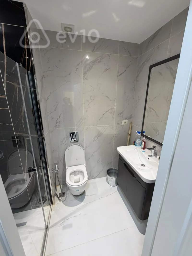 2 otaqlı mənzil, 75 m², Müstəqillik küç. — kirayə — Mənzil, Bakı (8)