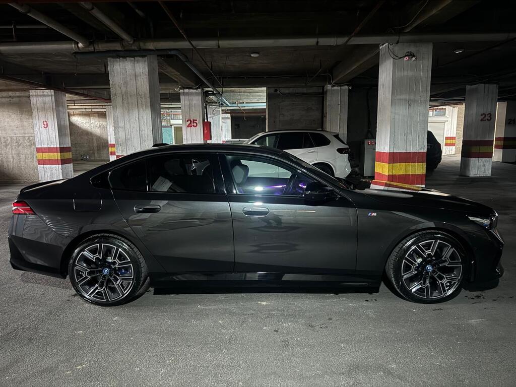 BMW 530e, 2.0 L, 19.5 kWh, 2024 il, 20 000 km — Avtomobillər, Bakı (9)