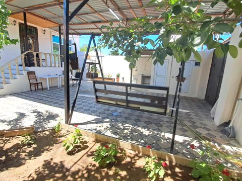 Satılır 3 otaqlı həyət evi/bağ evi 110 m² — Bakı