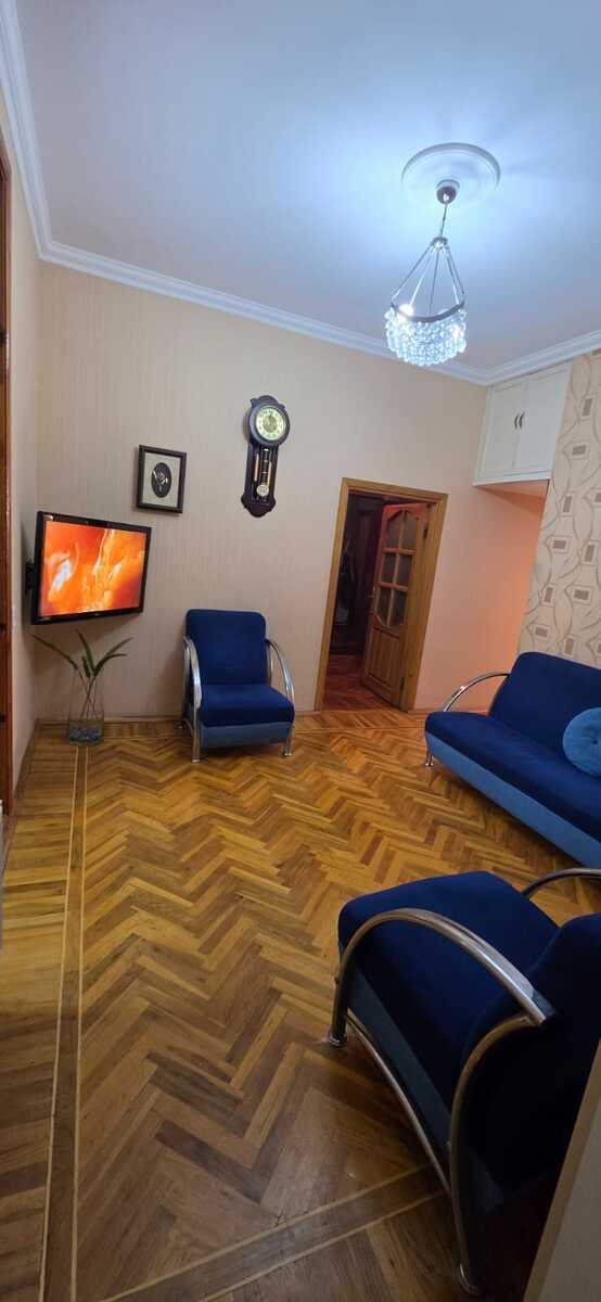 İcarəyə verilir 3 otaqlı köhnə tikili 85 m² — Mənzil, Bakı (4)
