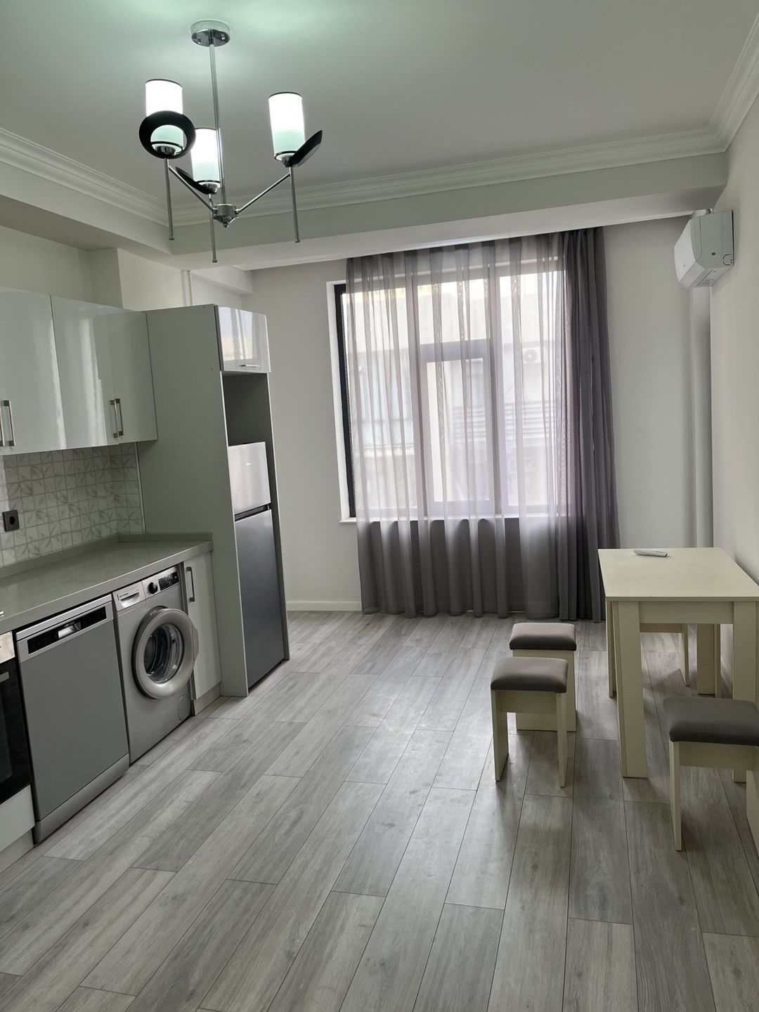 İcarəyə verilir 4 otaqlı yeni tikili 130 m² — Mənzil, Bakı (2)