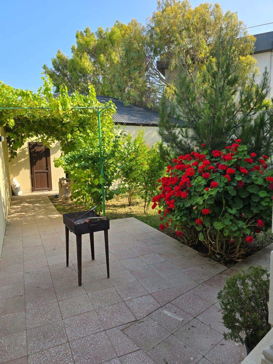 İcarəyə verilir 4 otaqlı həyət evi/bağ evi 300 m² — Ev, villa, Bakı (2)