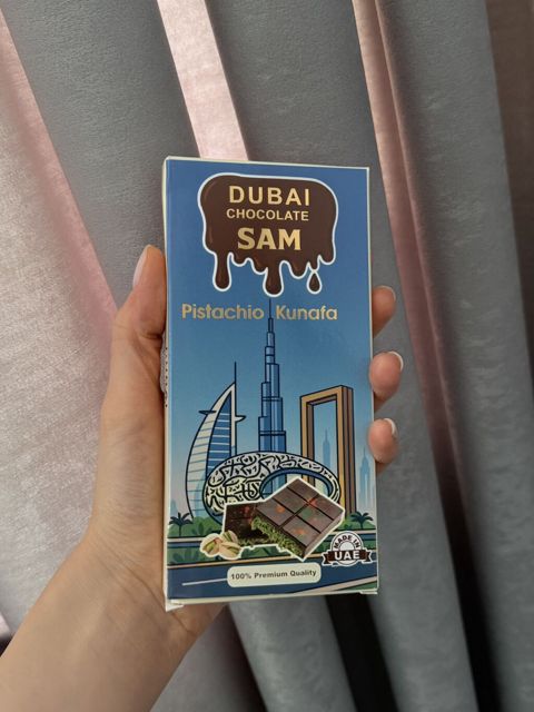 Dubai şokoladı Püstə və künefə dadlı Made in UAE — Bakı