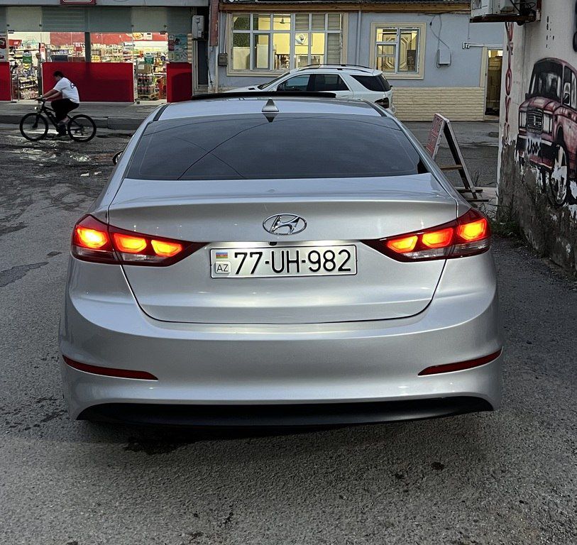 Hyundai Elantra, 2.0 L, 2018 il, 238 183 km 77-UH-982 — Avtomobillər, Bakı (10)