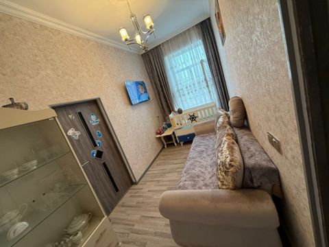 Satılır 2 otaqlı köhnə tikili 35 m² — Bakı