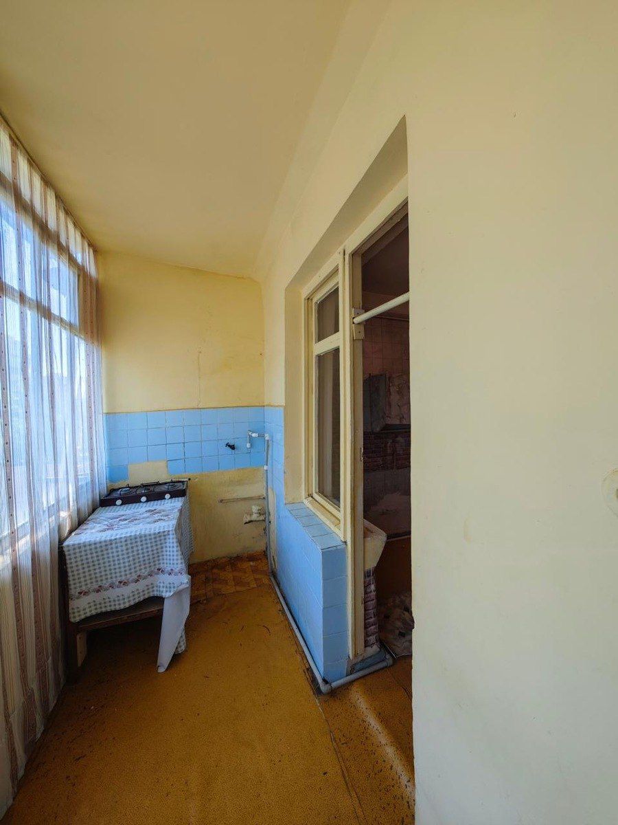 Satılır 4 otaqlı köhnə tikili 100 m² — Mənzil, Bakı (11)