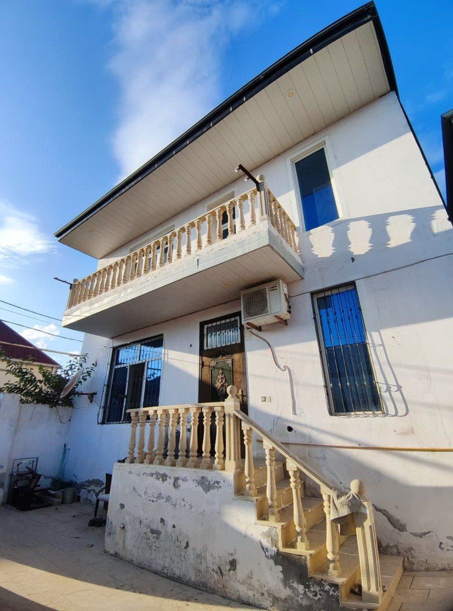 Satılır 5 otaqlı həyət evi/bağ evi 150 m² — Ev, villa, Bakı (3)