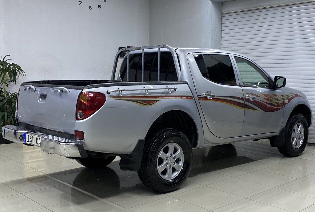 Mitsubishi L200, 2.5 L, 2011 il, 506 000 km — Avtomobillər, Sumqayıt (9)
