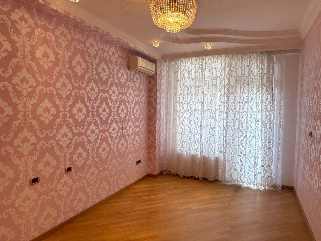 İcarəyə verilir 3 otaqlı yeni tikili 180 m² — Mənzil, Bakı (11)