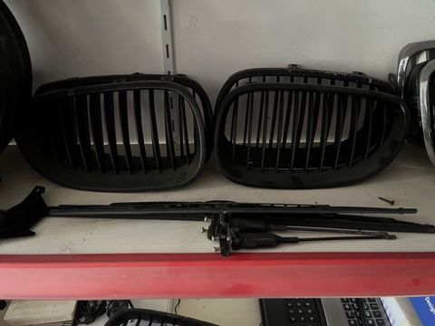 BMW X5, BMW X6, BMW E60 radiator barmaqlığı — Demir