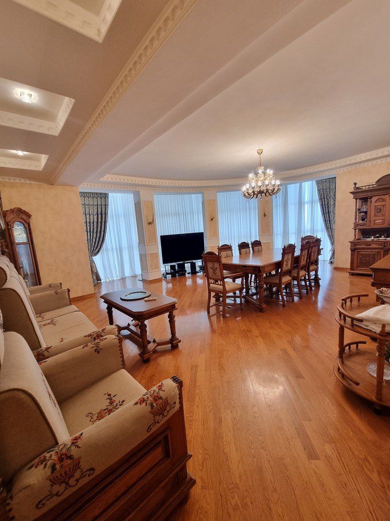 Satılır 4 otaqlı yeni tikili 180 m² — Mənzil, Bakı (5)