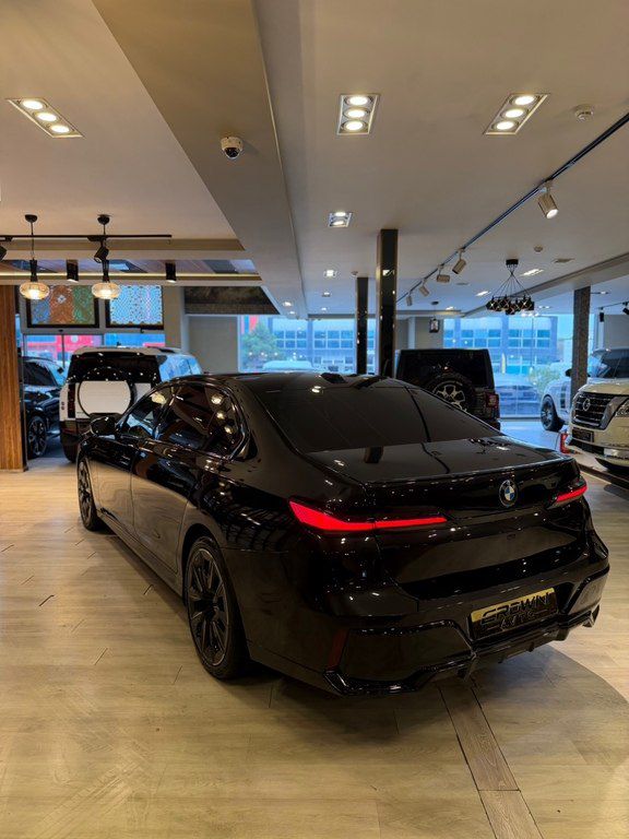 BMW i7 M70, 105.7 kWh, 2023 il, 13 000 km — Avtomobillər, Bakı (7)