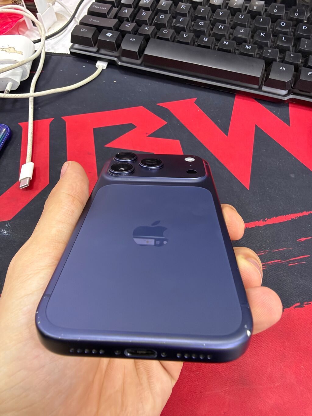 IPhone 17 Pro, 256 GB, Blue Titanium, Face ID — Apple iPhone, Bakı (2)