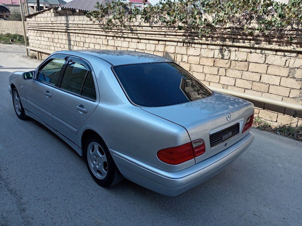 Mercedes E 230, 2.3 L, 1997 il, 356 450 km — Avtomobillər, Sumqayıt (8)