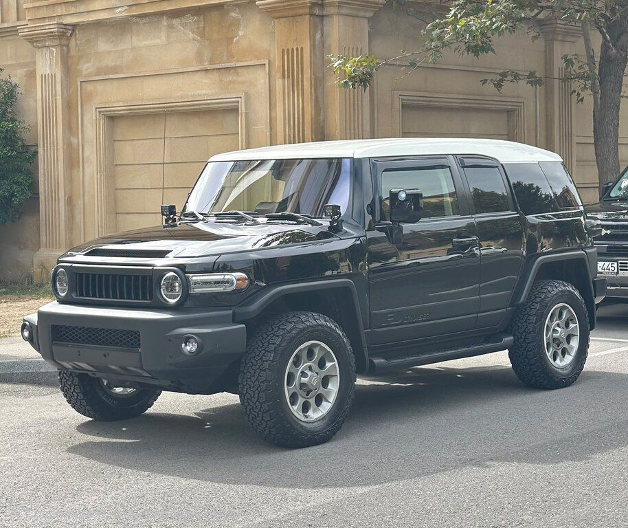 Toyota FJ Cruiser, 4.0 L, 2013 il, 186 958 km — Avtomobillər, Bakı (5)