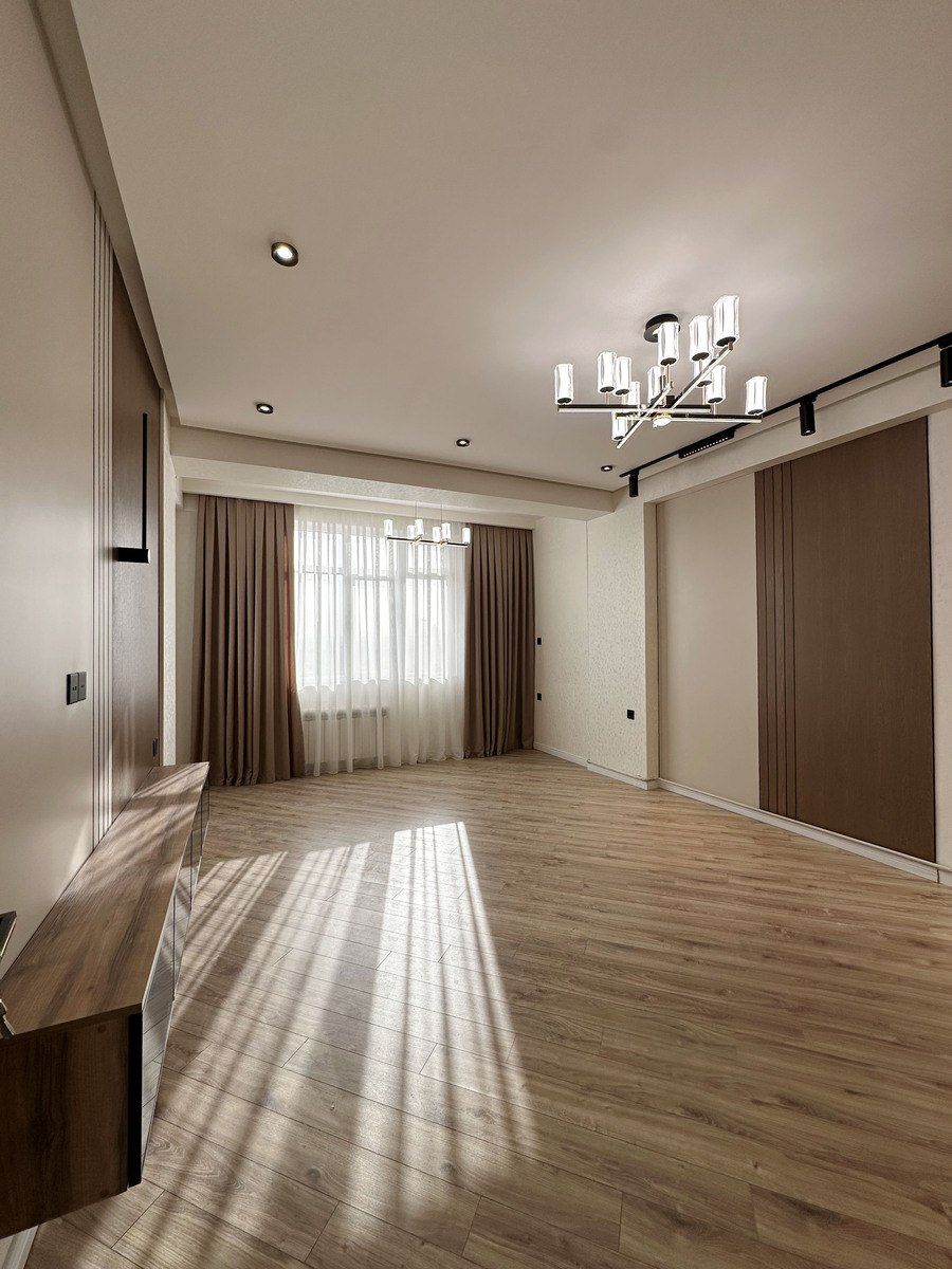 2-otaqlı yeni tikili, Q.Qarayev m., 70 m² — Mənzil, Bakı