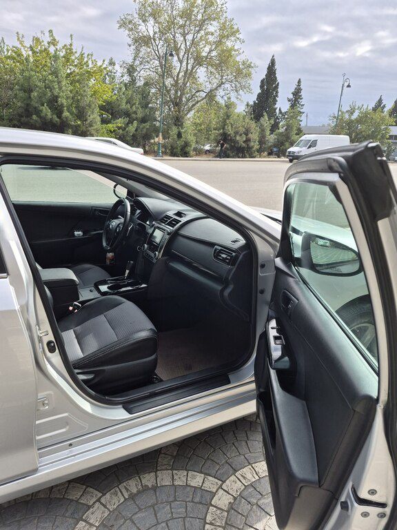 Toyota Camry, 2.5 L, 2014 il, 257 495 km — Avtomobillər, Gəncə (5)