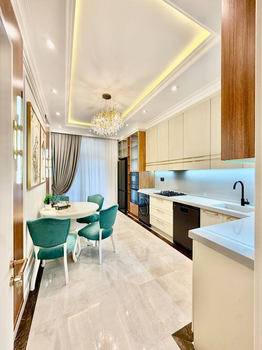 Satılır 4 otaqlı yeni tikili 207 m² — Mənzil, Bakı (10)