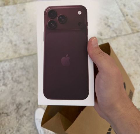 IPhone 18 Pro Max, 512 GB, Bordo, Face ID — Bakı