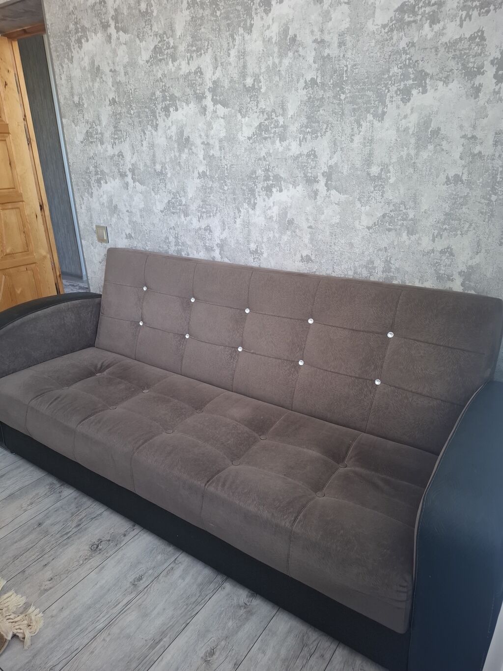 Qonaq otağı üçün rahat divan - Model: 3 nəfərlik, düz xəttli divan — Divanlər, Şəki (2)