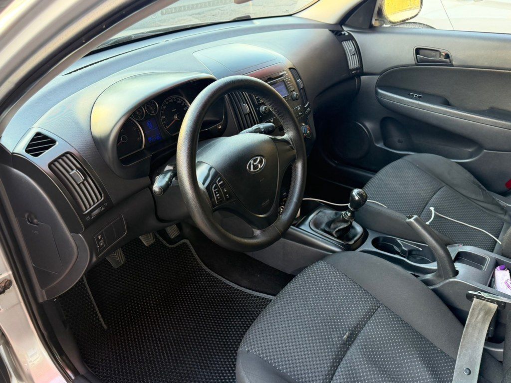 Hyundai i30, 1.6 L, 2009 il, 278 000 km — Avtomobillər, Ağcabədi (8)