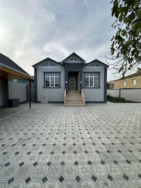 Həyət evi, Kürdəxanı qəs — House, cottage, summer house