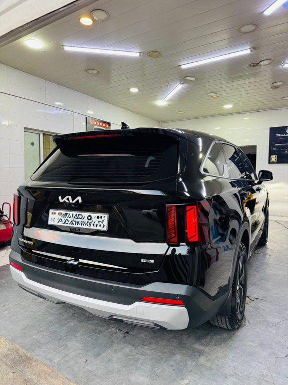 Kia Sorento, 1.6 L, 1 kWh, 2024 il, 12 600 km — Avtomobillər, Bakı (4)