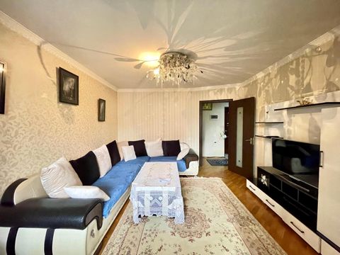 Satılır 2 otaqlı köhnə tikili 60 m² — Bakı