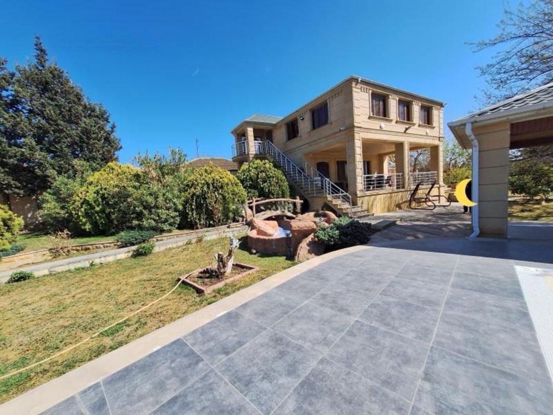 Bağ evi, Novxanı qəs — Ev, villa, Bakı (8)