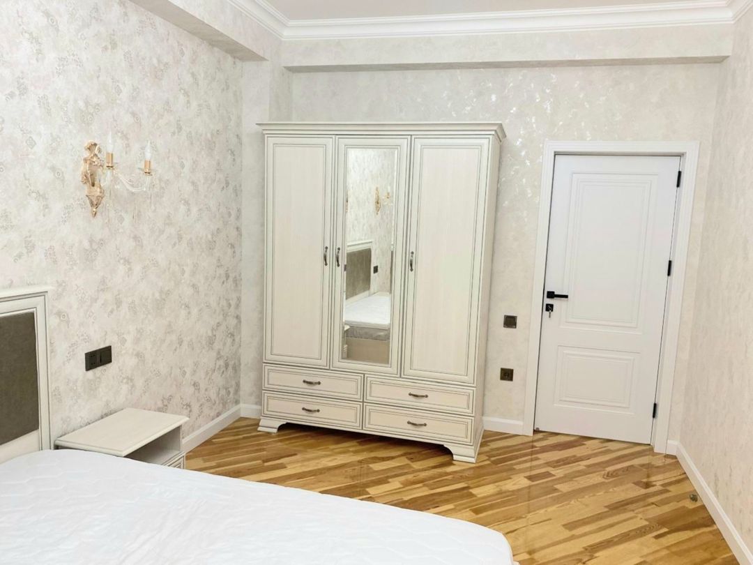 İcarəyə verilir 3 otaqlı yeni tikili 135 m² — Mənzil, Bakı (9)