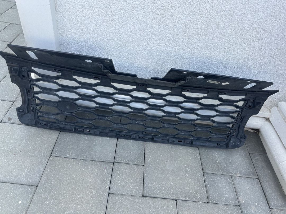 Range Rover Vogue radiator barmaqlığı — Ehtiyat hissələri və aksesuarlar, Bakı (3)