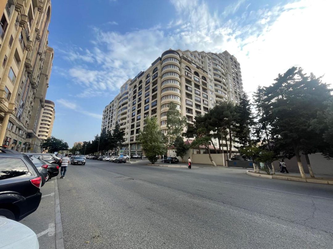 Satılır 2 otaqlı yeni tikili 78 m² — Mənzil, Bakı