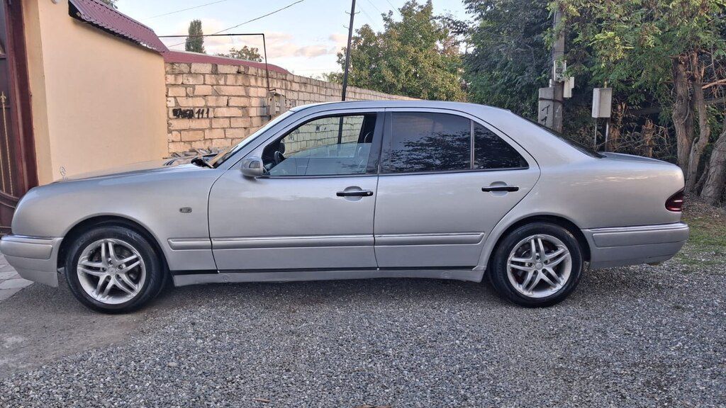 Mercedes E 240, 2.4 L, 1998 il, 267 893 km 20-EX-413 — Avtomobillər, Ağstafa (6)